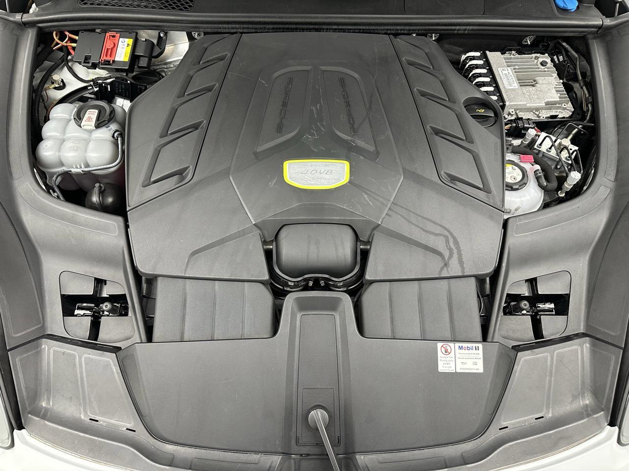 2021 Porsche Cayenne Turbo S E-Hybrid Newark DE