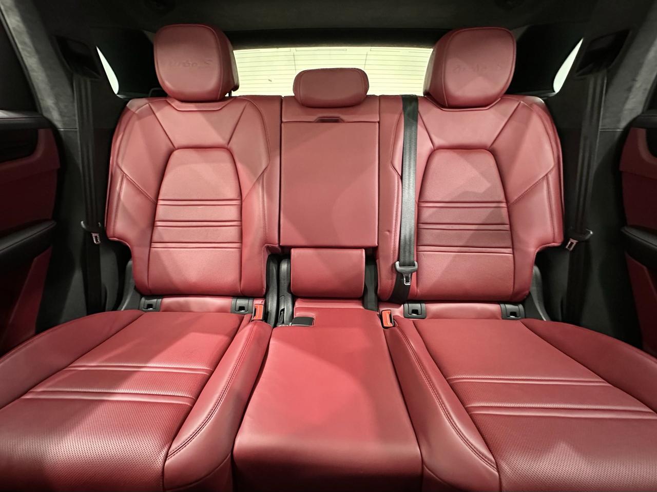 2021 Porsche Cayenne Turbo S E-Hybrid Newark DE
