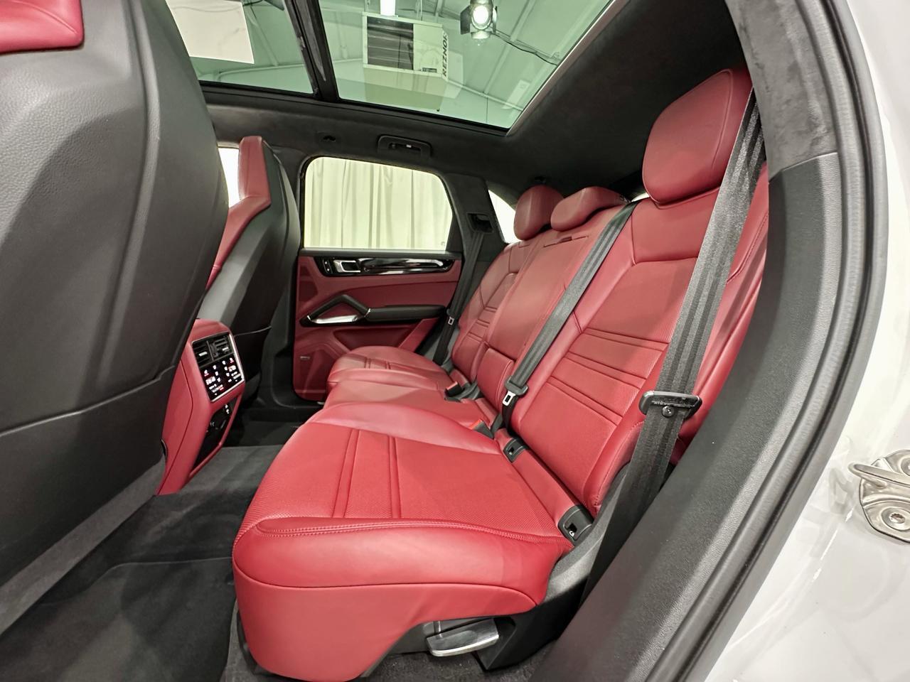 2021 Porsche Cayenne Turbo S E-Hybrid Newark DE