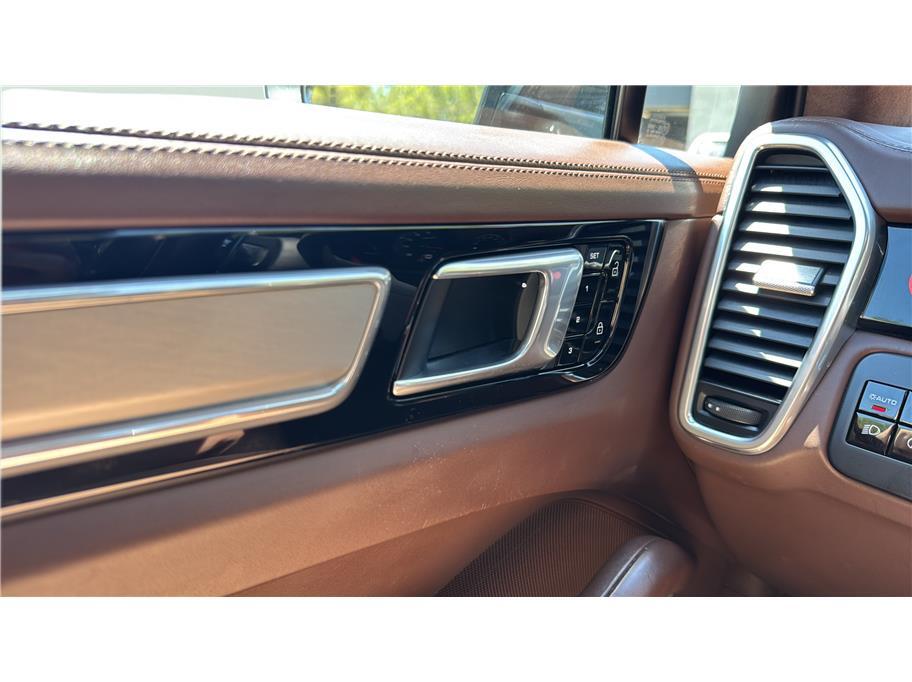 2021 Porsche Cayenne Turbo Sport Utility 4D Folsom CA