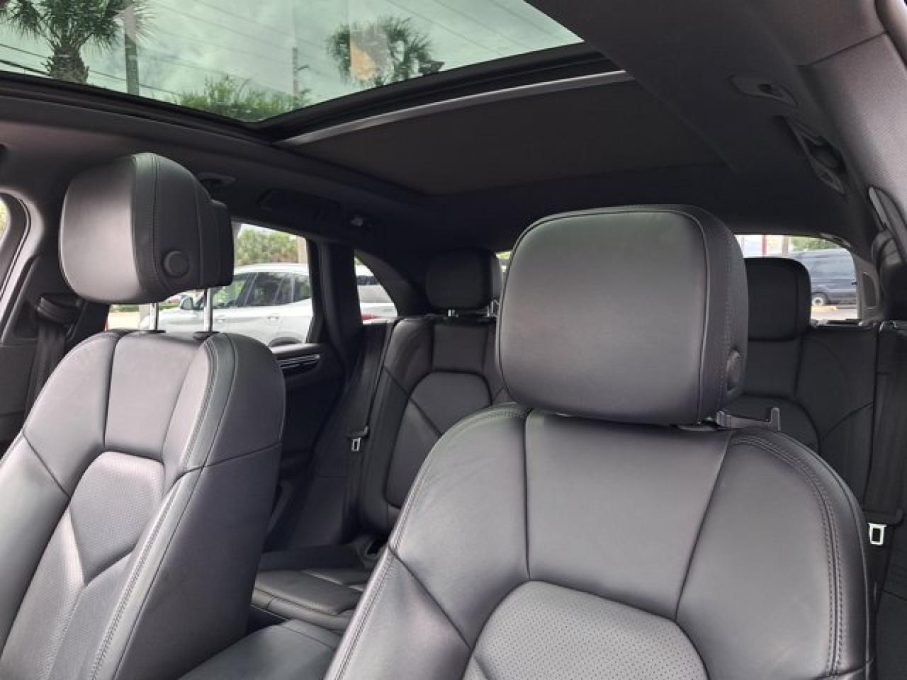 2021 Porsche Macan Miami FL