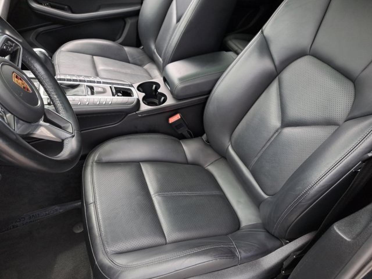 2021 Porsche Macan Miami FL