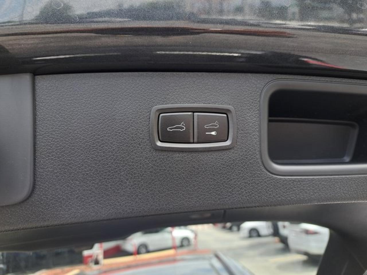 2021 Porsche Macan Miami FL