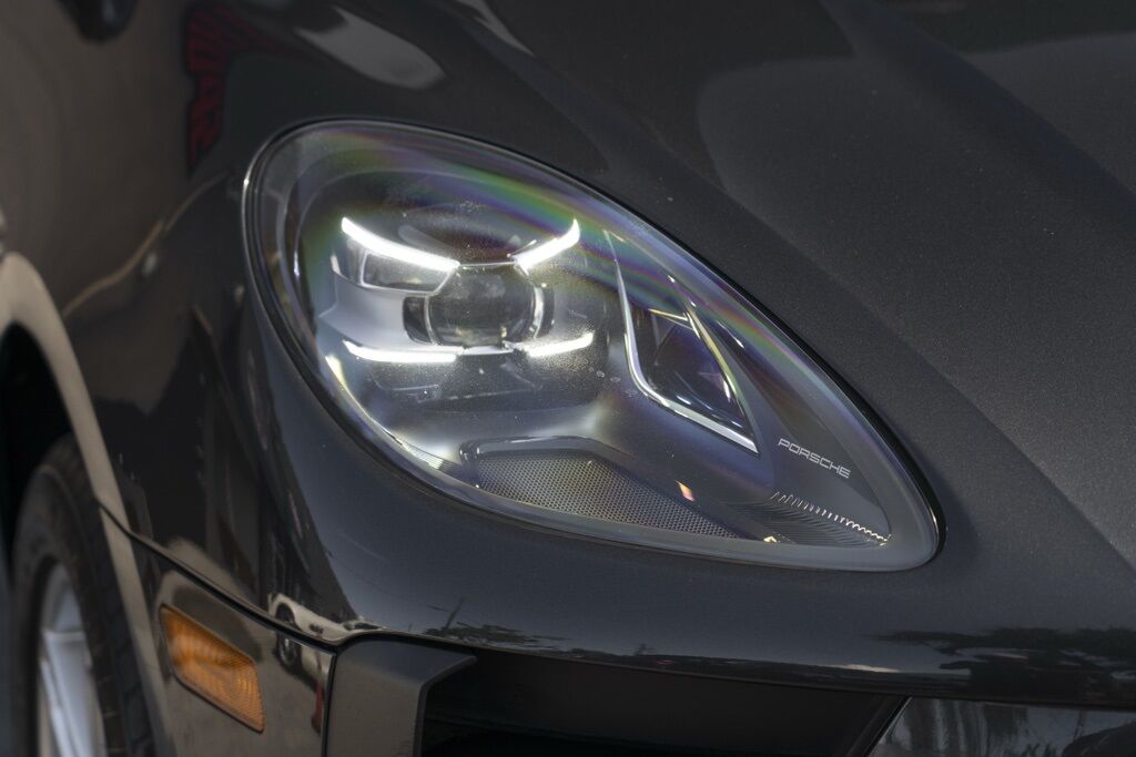 2021 Porsche Macan Miami FL