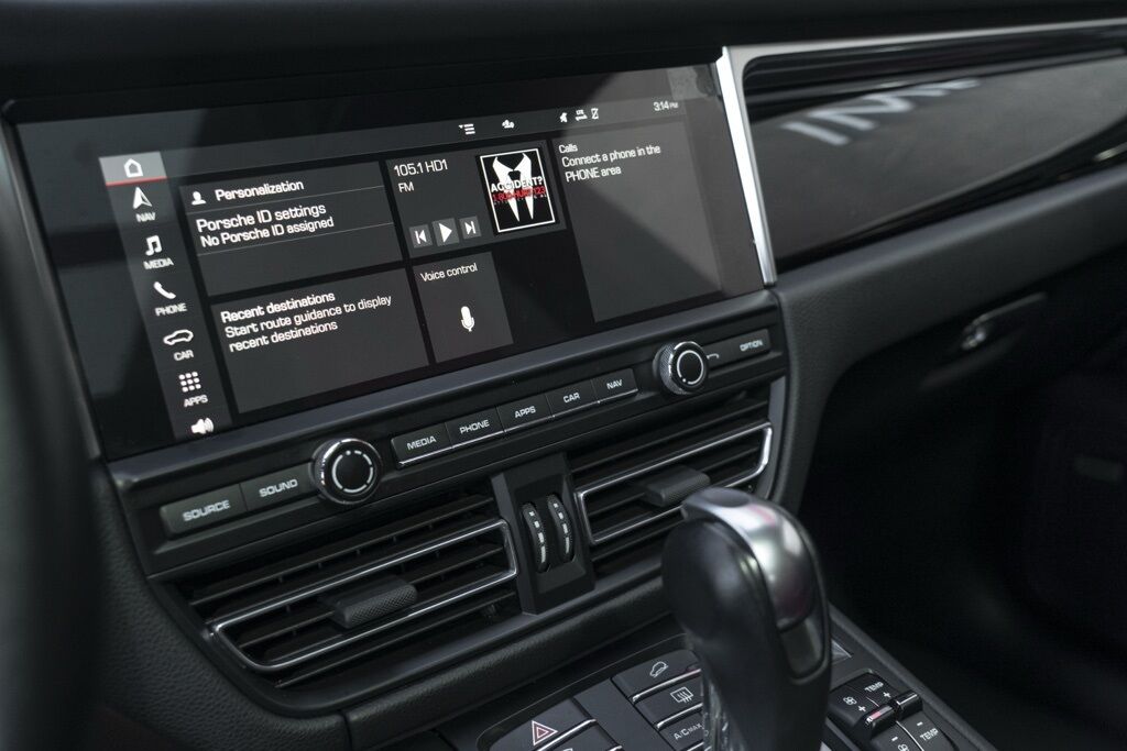 2021 Porsche Macan Miami FL