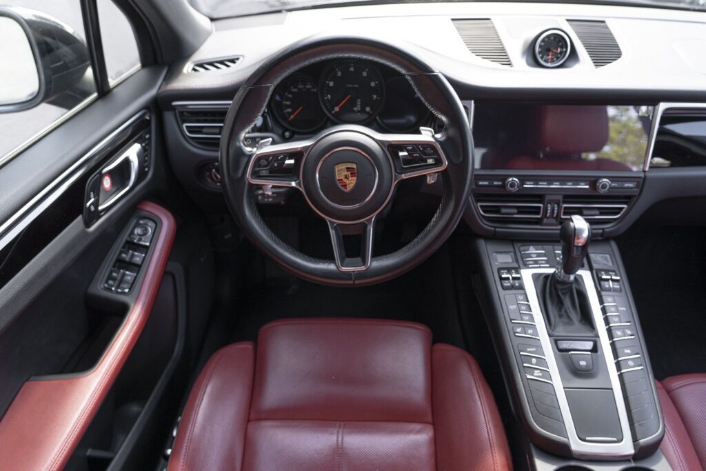 2021 Porsche Macan Miami FL