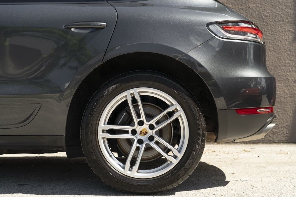 2021 Porsche Macan Miami FL