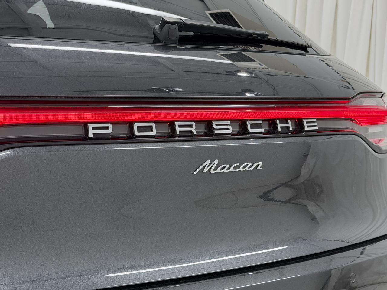 2021 Porsche Macan Newark DE