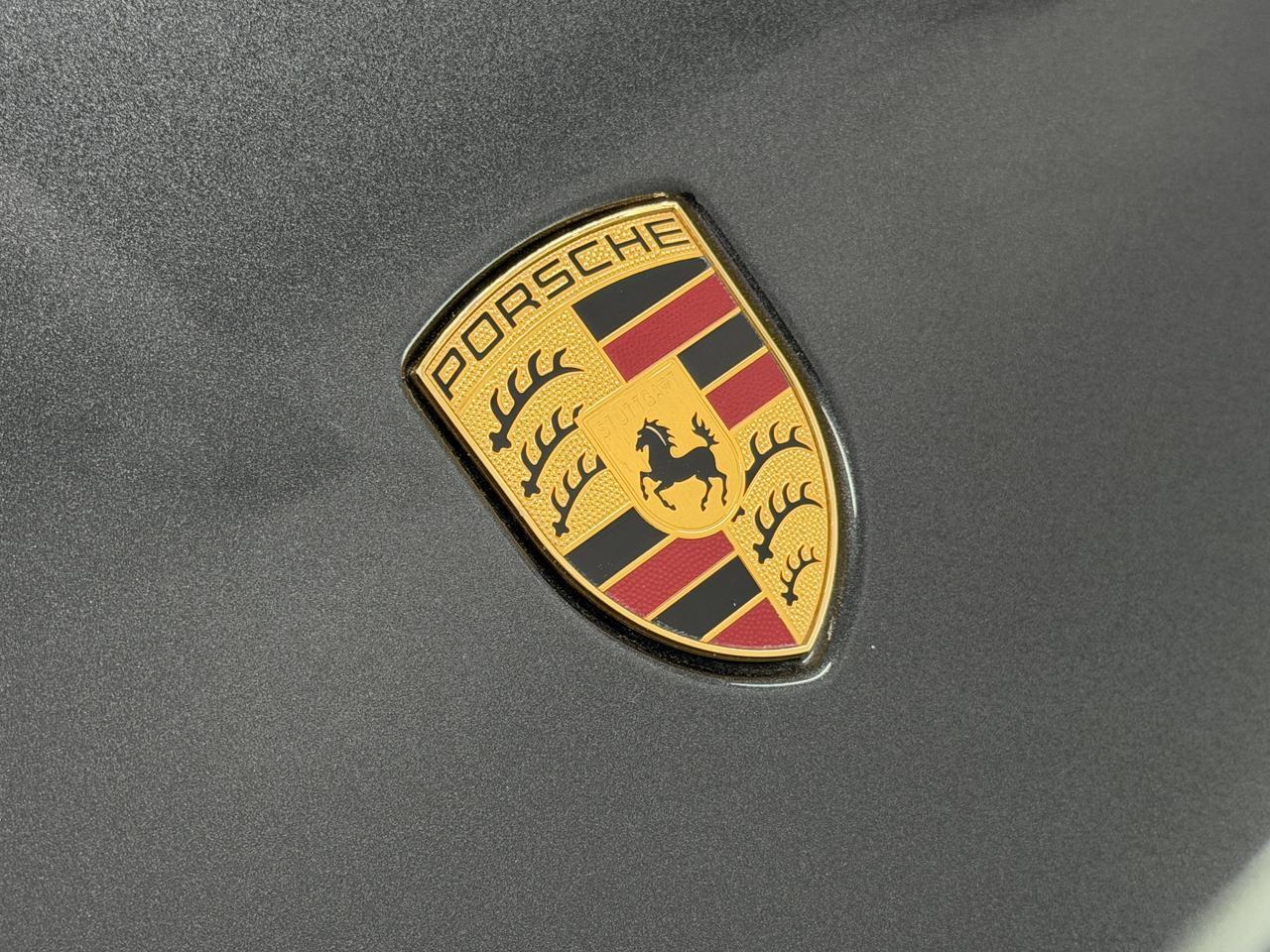 2021 Porsche Macan Newark DE