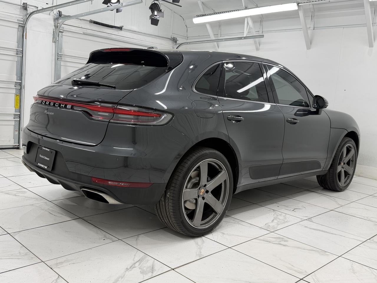 2021 Porsche Macan Newark DE