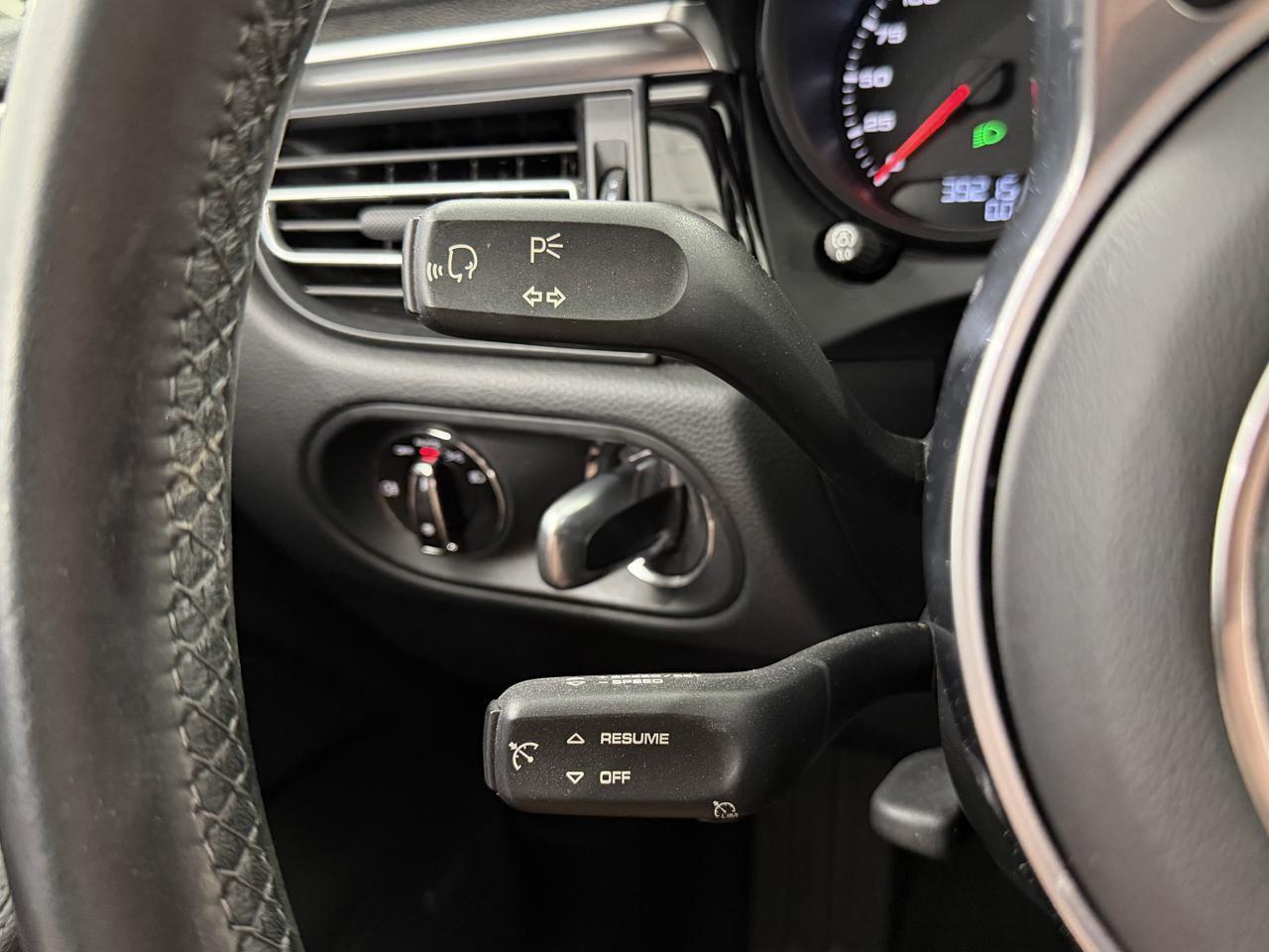2021 Porsche Macan Newark DE
