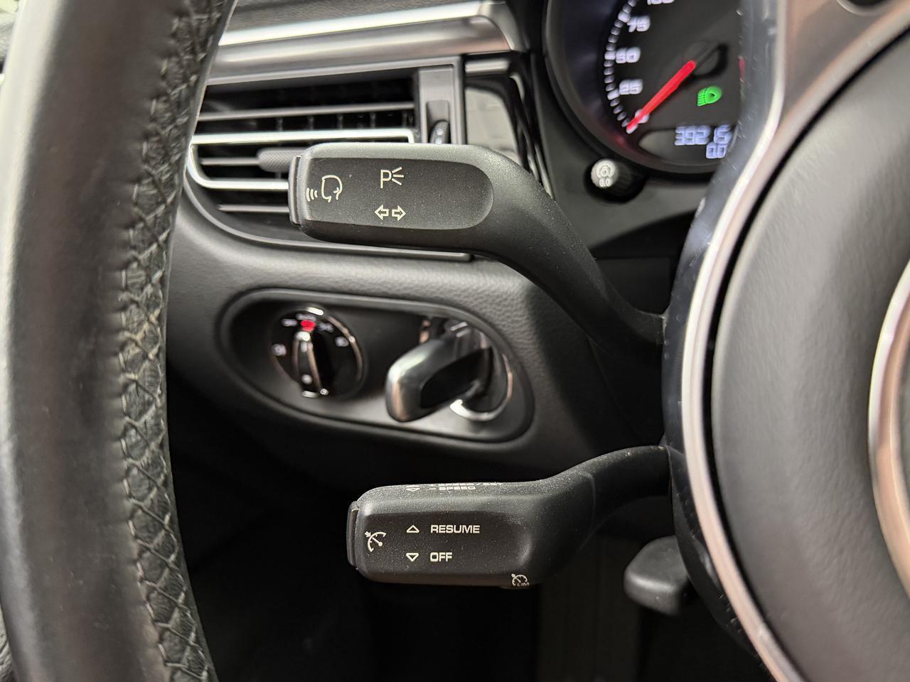 2021 Porsche Macan Newark DE