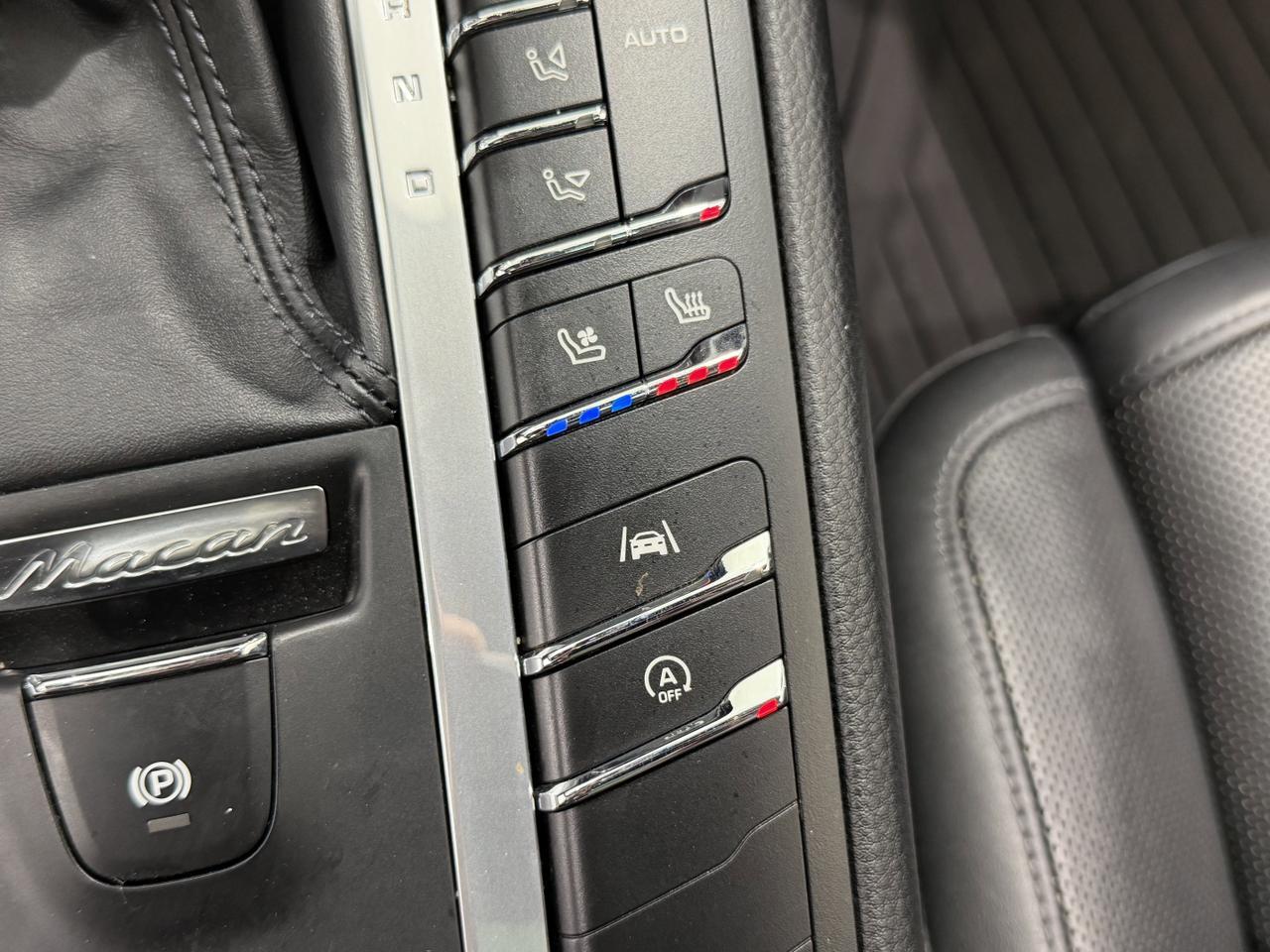 2021 Porsche Macan Newark DE