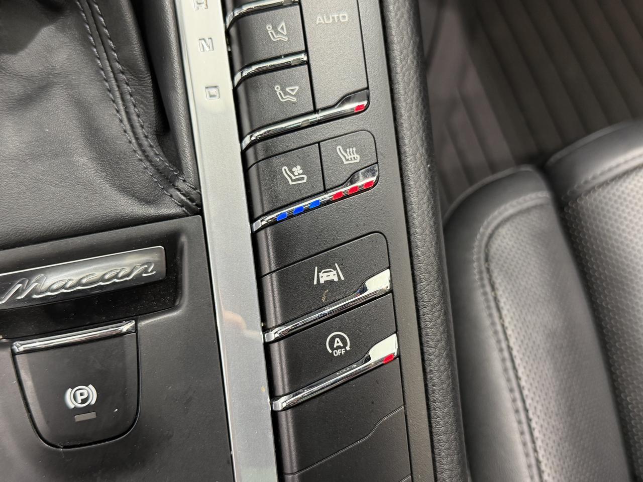 2021 Porsche Macan Newark DE