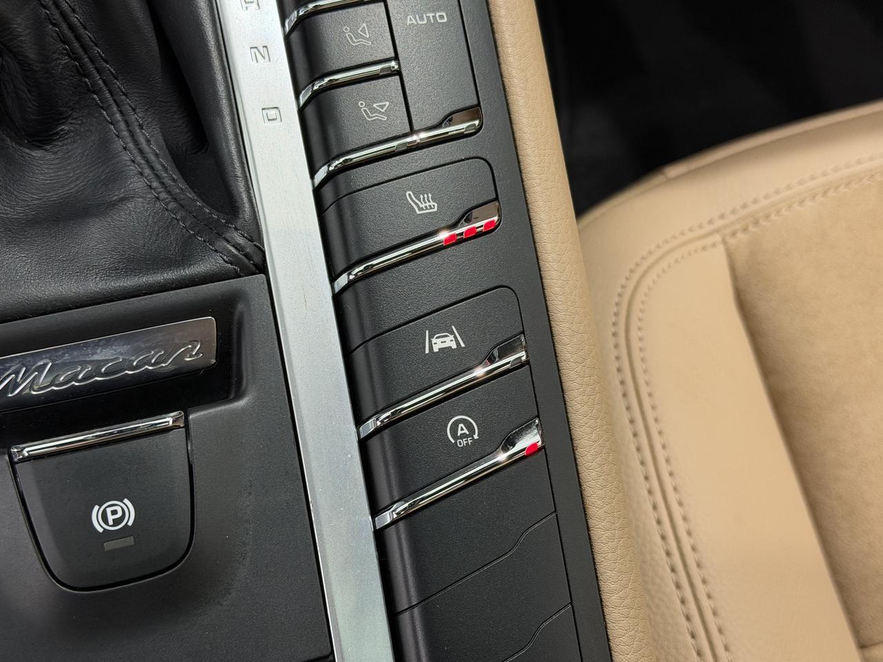 2021 Porsche Macan Newark DE