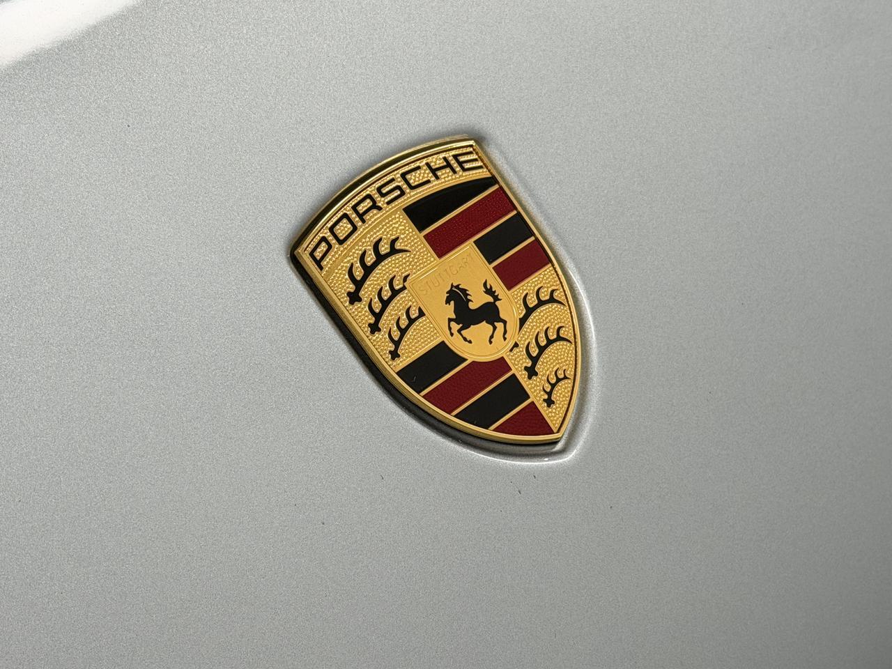 2021 Porsche Macan Newark DE