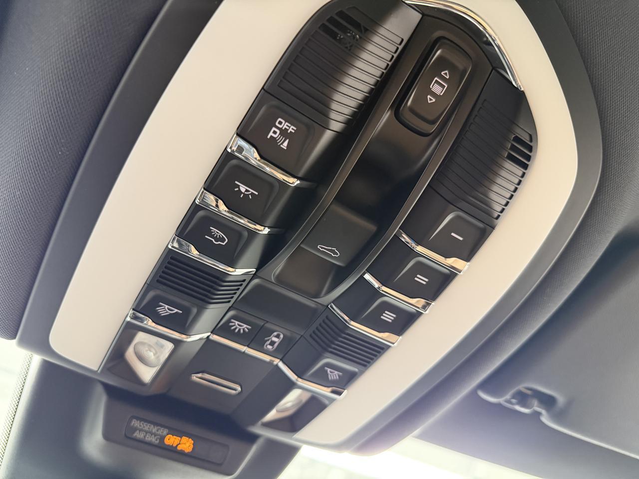 2021 Porsche Macan Newark DE