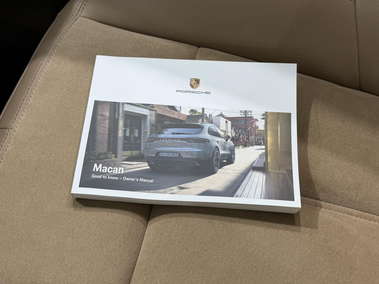 2021 Porsche Macan Newark DE