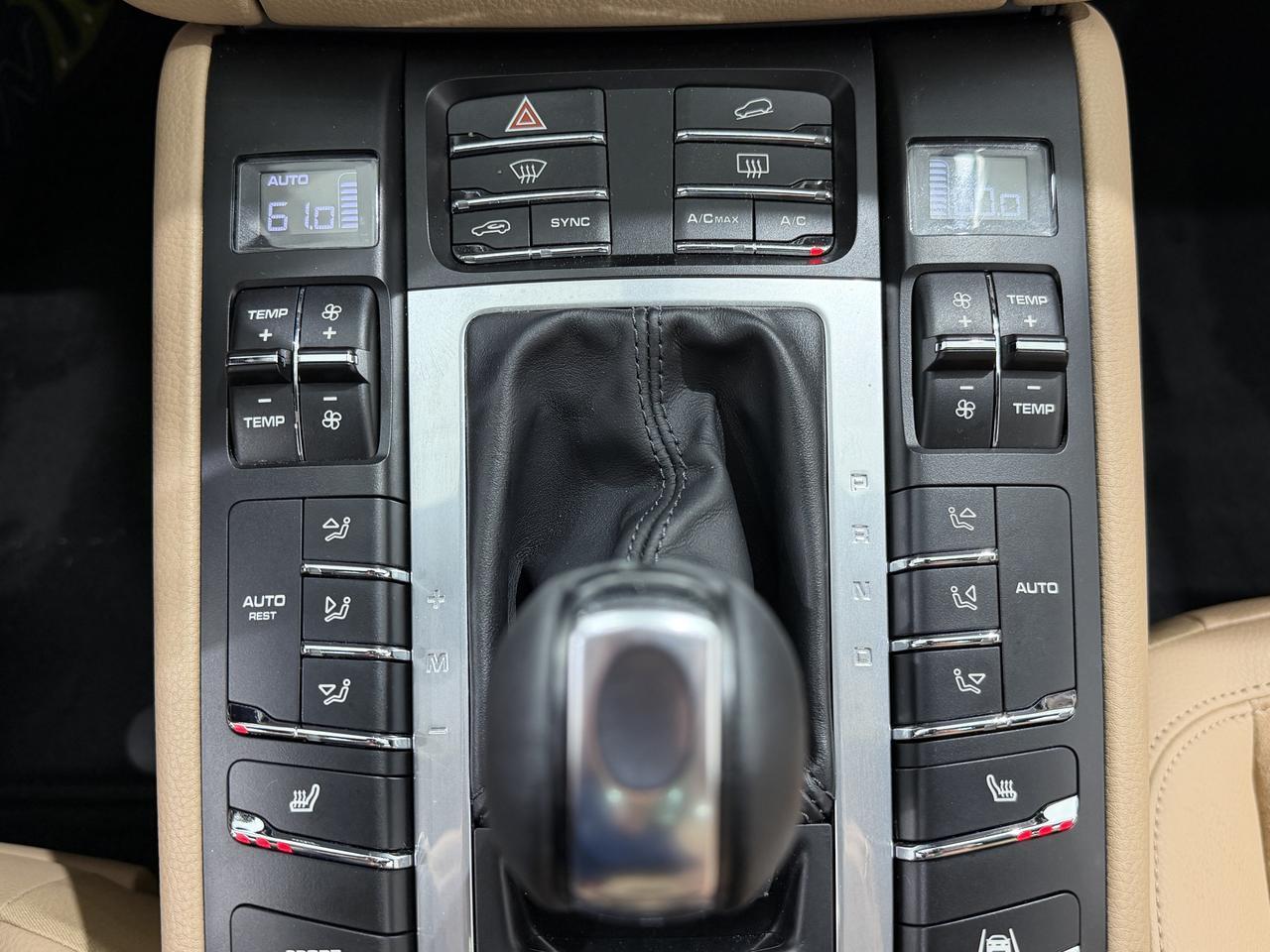 2021 Porsche Macan Newark DE