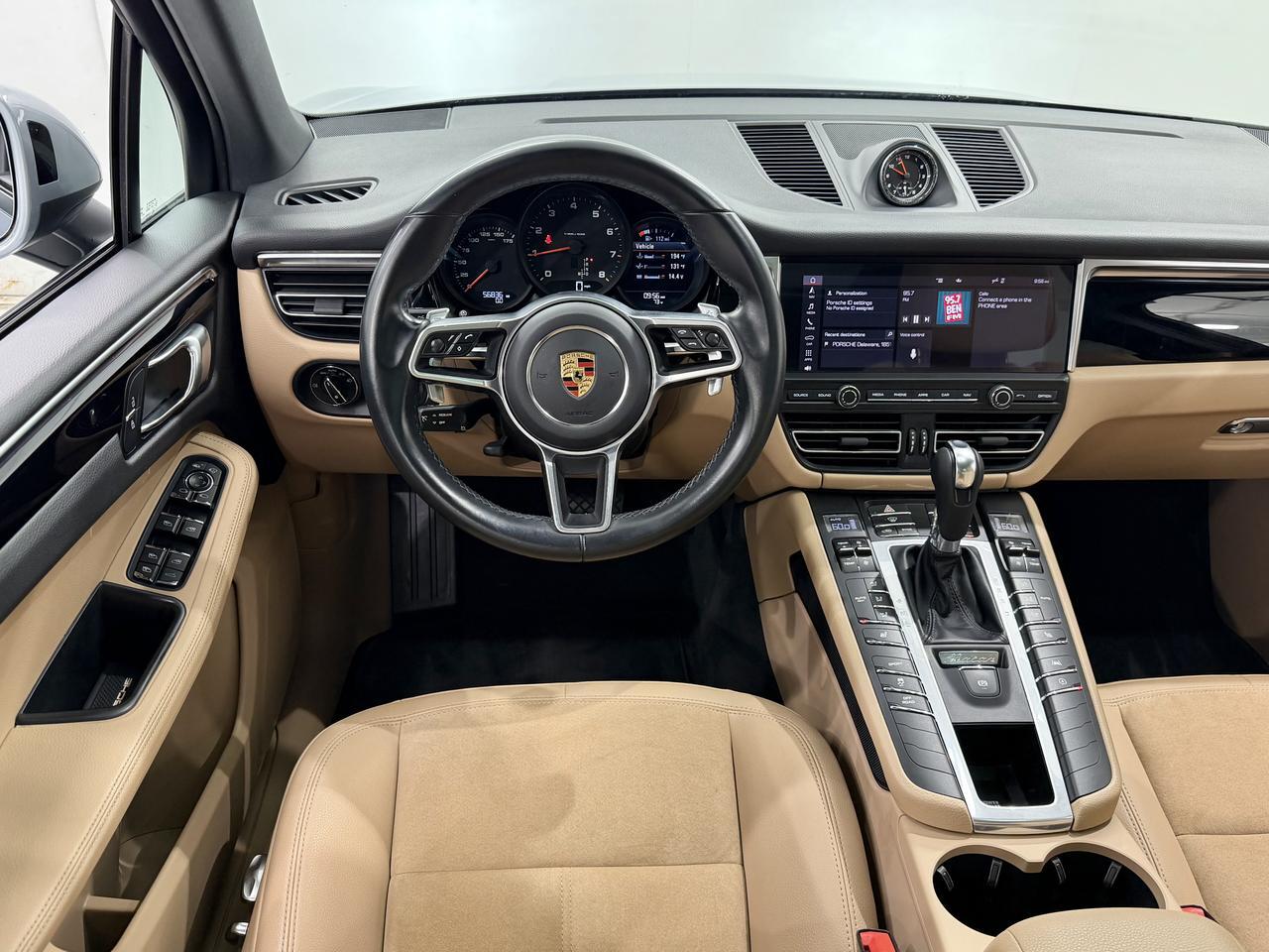 2021 Porsche Macan Newark DE