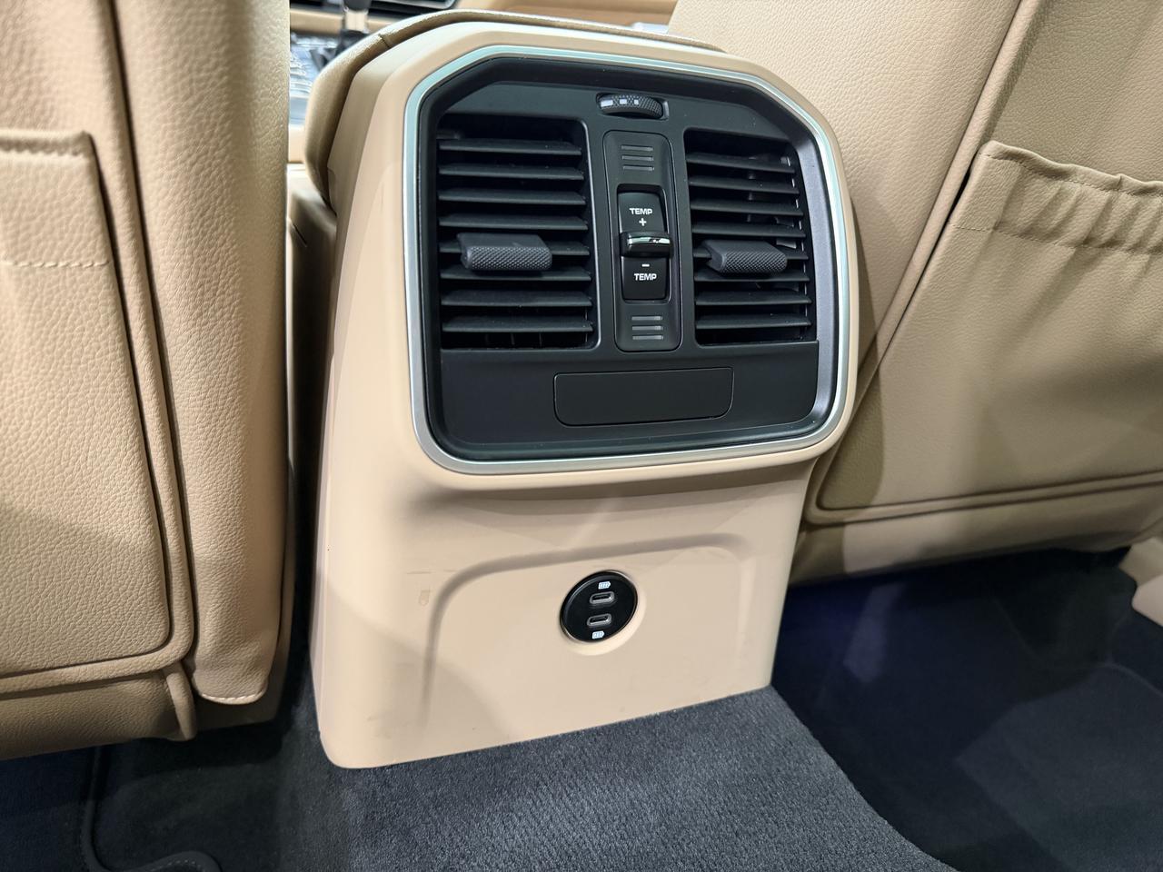 2021 Porsche Macan Newark DE