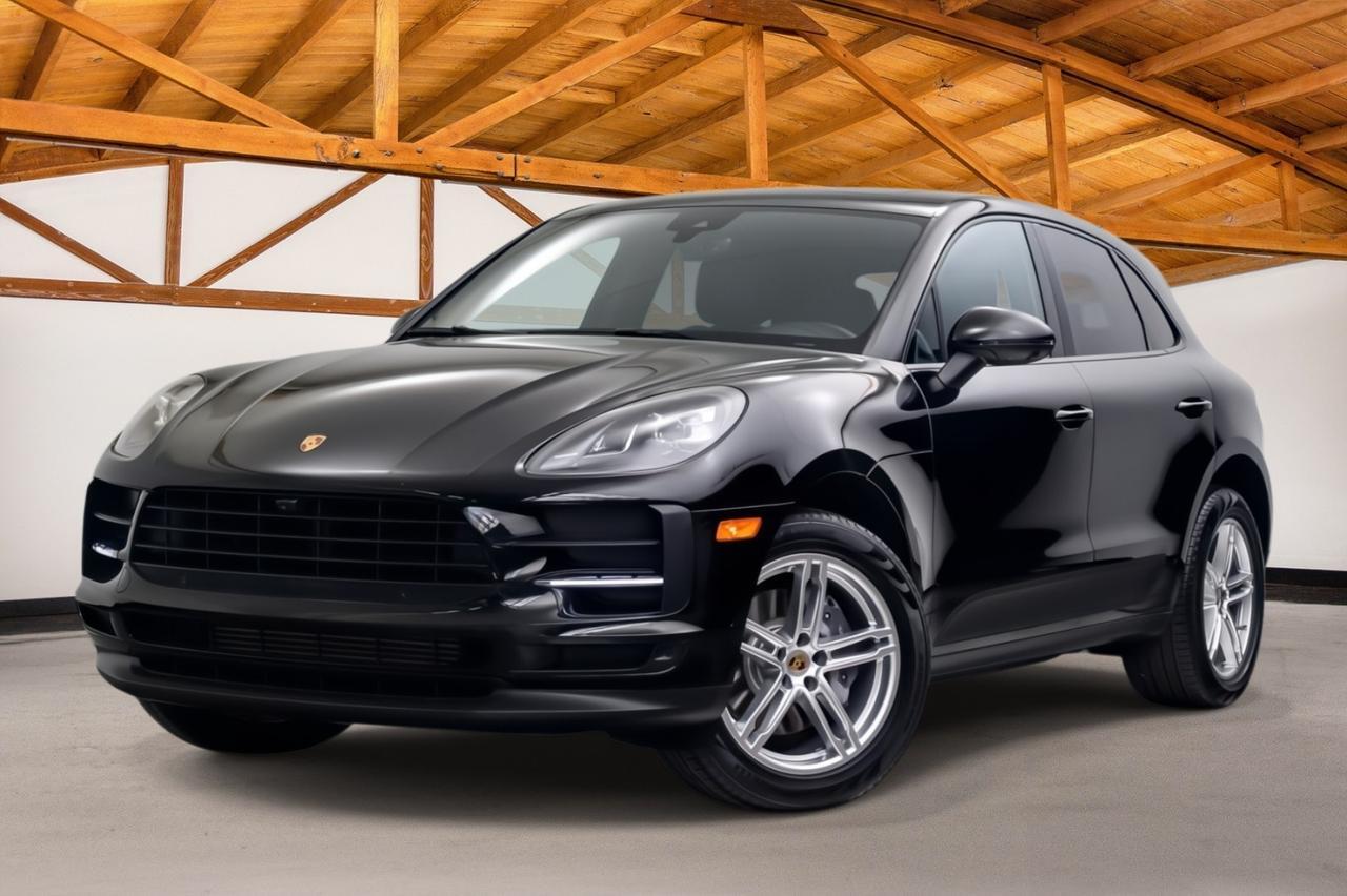 2021 Porsche Macan -'s photo