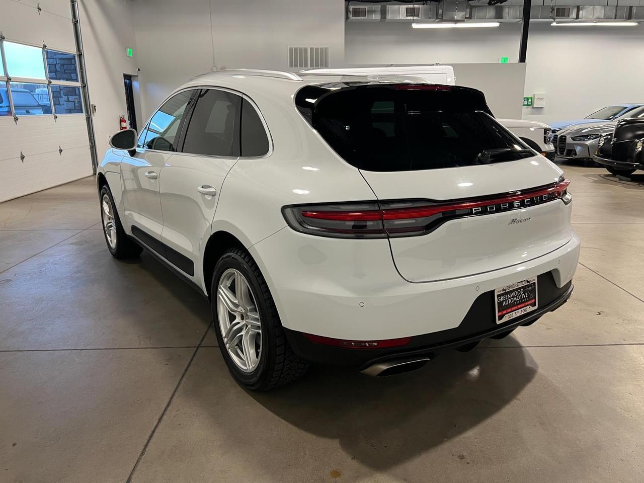 2021 Porsche Macan Parker CO