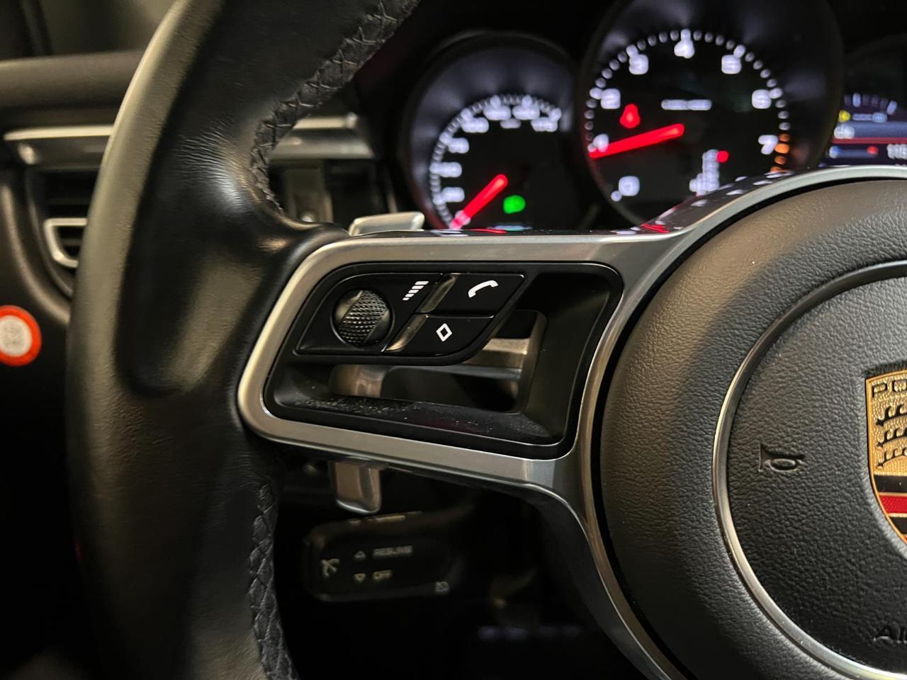 2021 Porsche Macan Parker CO