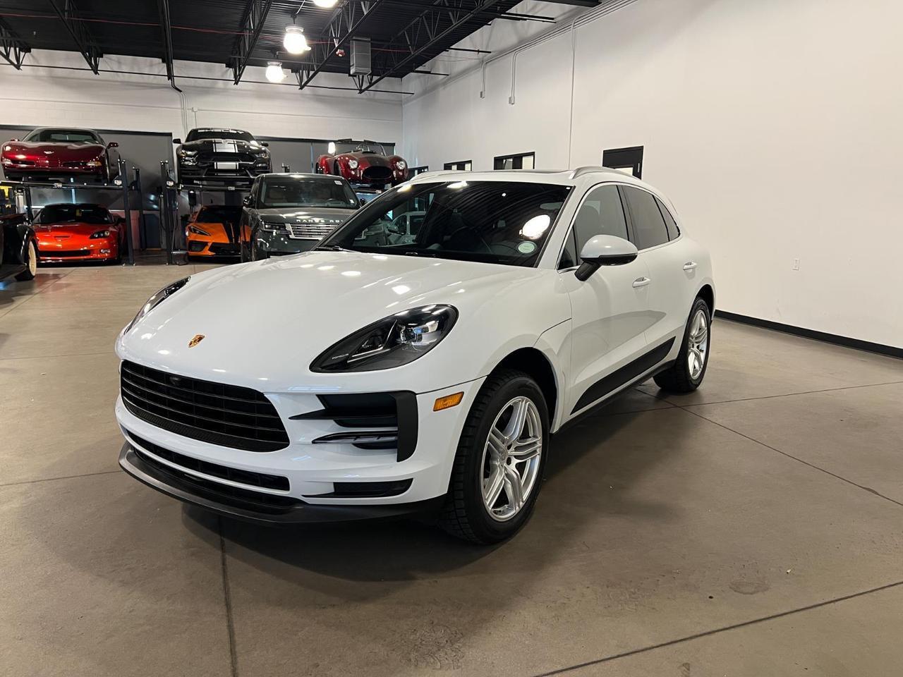 2021 Porsche Macan Parker CO