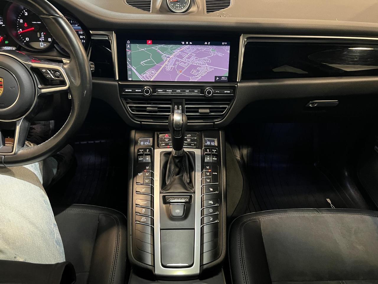 2021 Porsche Macan Parker CO