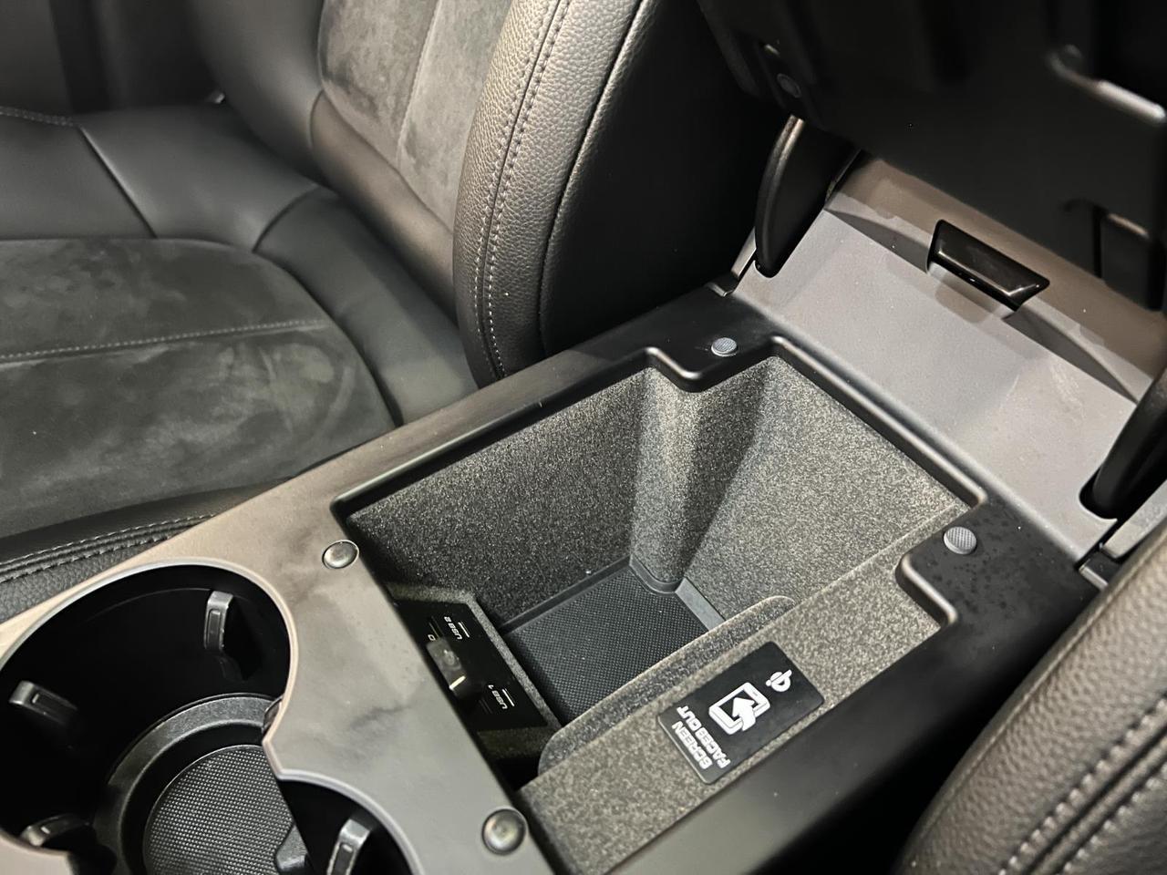 2021 Porsche Macan Parker CO