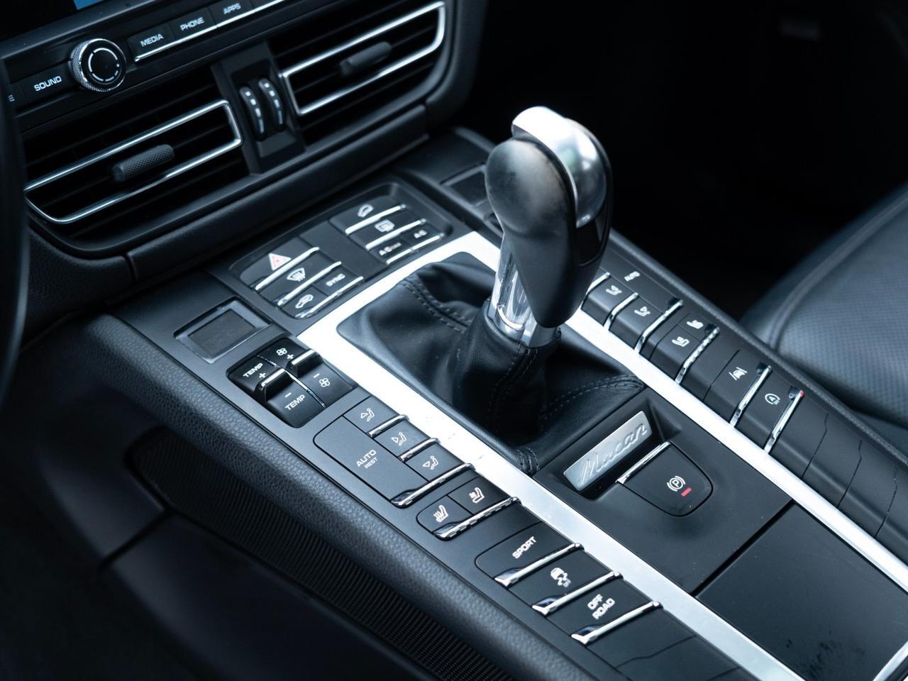 2021 Porsche Macan Pompano Beach FL