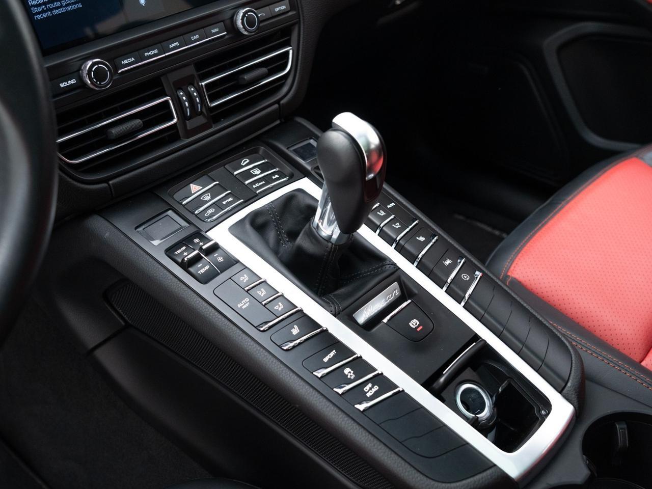 2021 Porsche Macan Pompano Beach FL