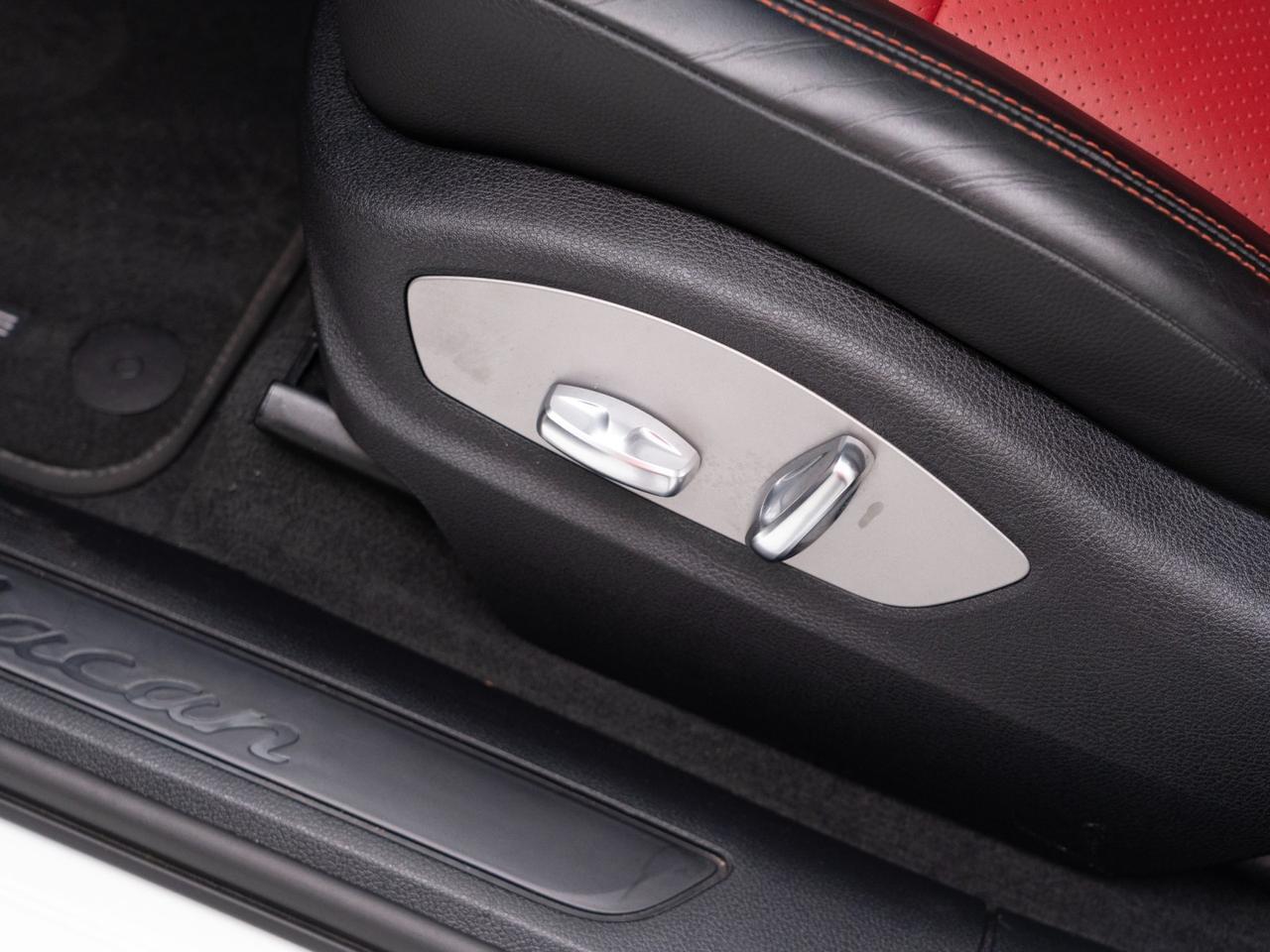 2021 Porsche Macan Pompano Beach FL