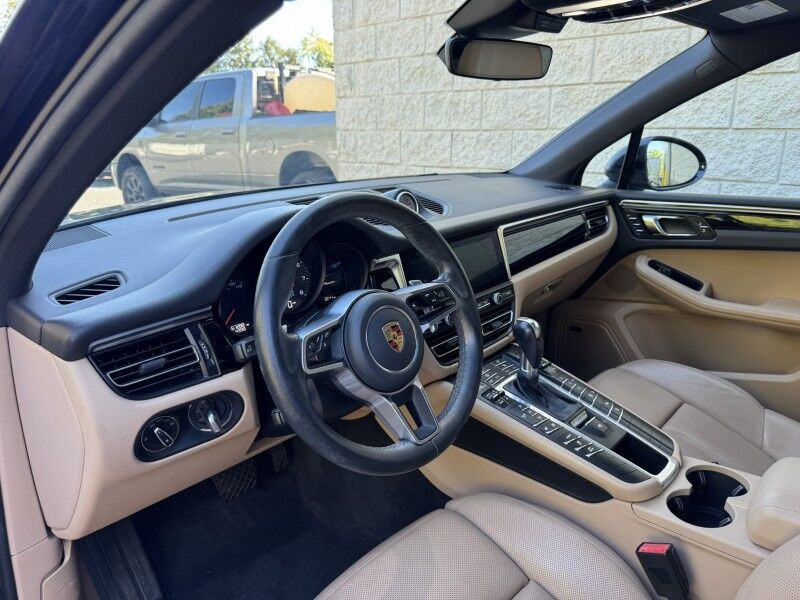 2021 Porsche Macan Willow Grove PA