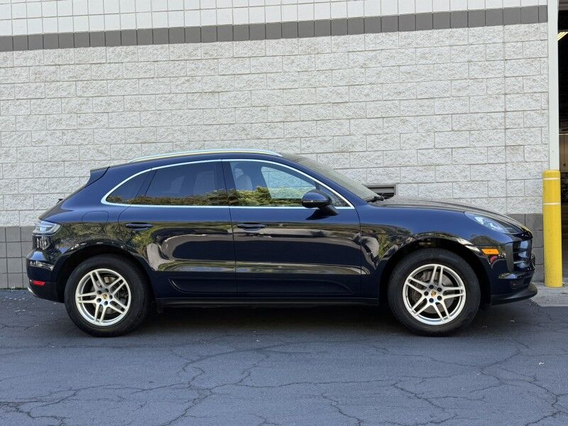 2021 Porsche Macan Willow Grove PA