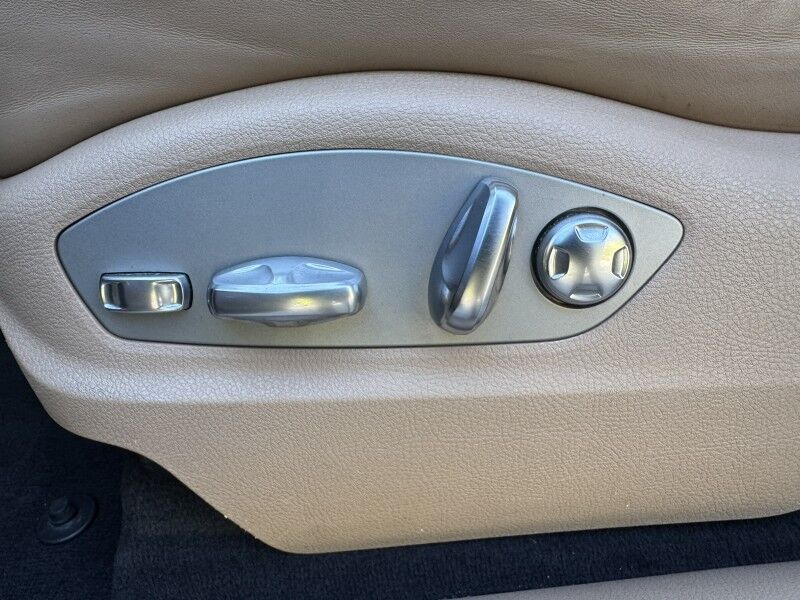2021 Porsche Macan Willow Grove PA