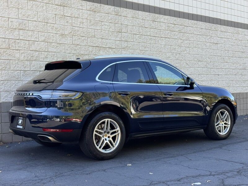 2021 Porsche Macan Willow Grove PA