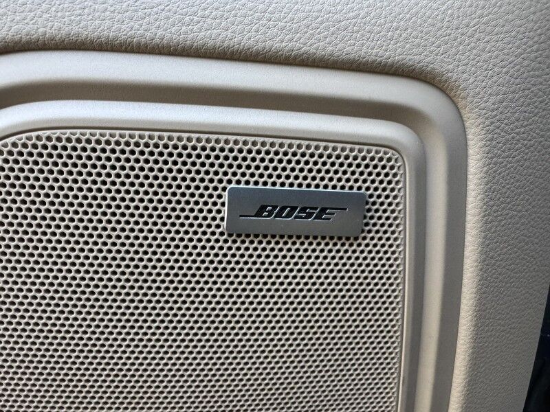 2021 Porsche Macan Willow Grove PA