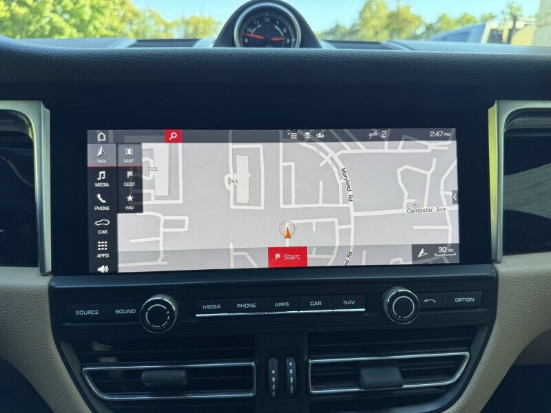 2021 Porsche Macan Willow Grove PA