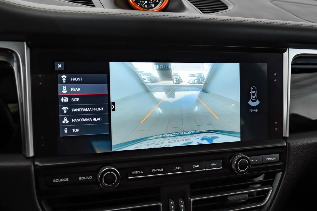 2021 Porsche Macan AWD NAVIGATION PANORAMA LEATHER SEATS REAR CAMERA BLUETOOTH PADD Carrollton TX