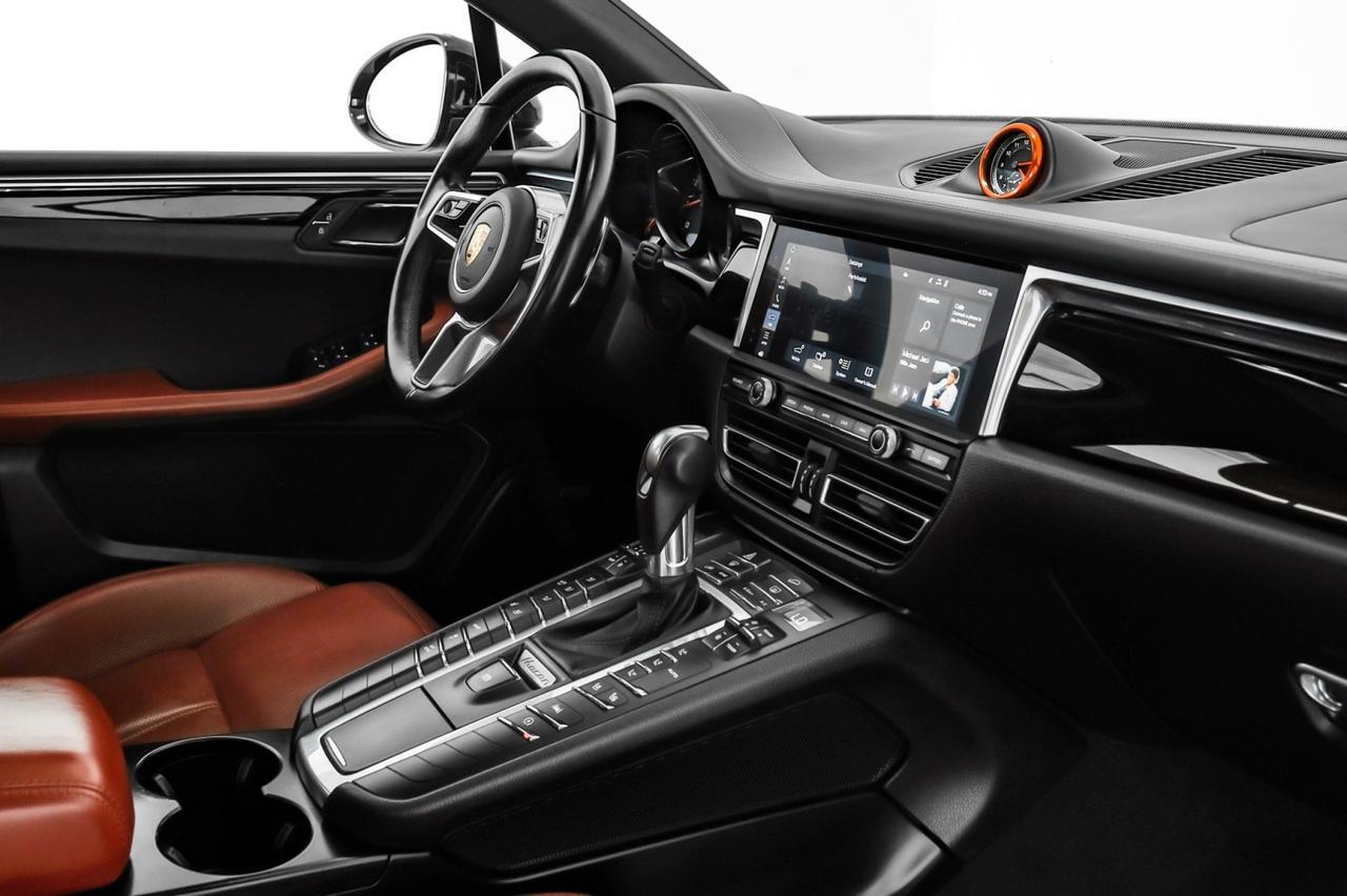 2021 Porsche Macan AWD NAVIGATION PANORAMA LEATHER SEATS REAR CAMERA BLUETOOTH PADDLE SHIFTERS Carrollton TX