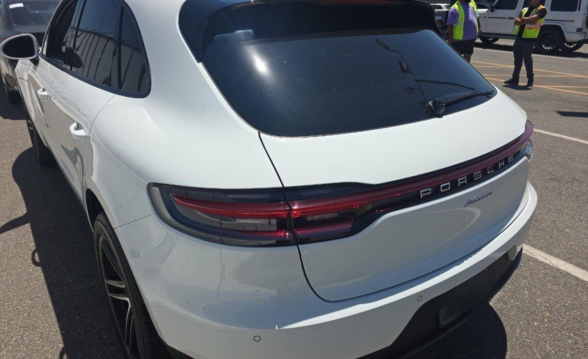 2021 Porsche Macan Base Bose Surround Prem Pkg + Pano Roof Portland OR
