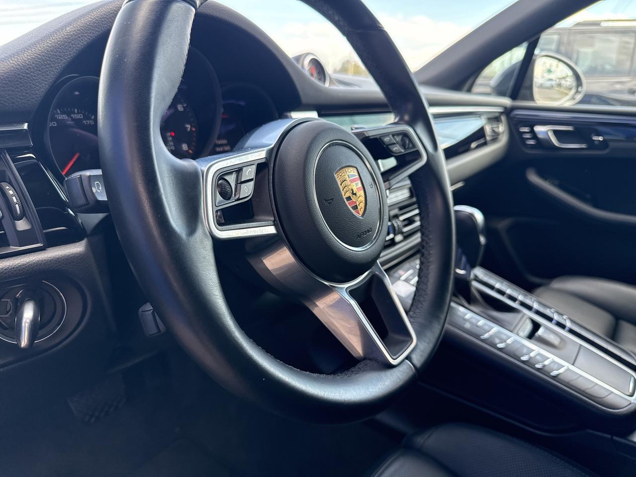 2021 Porsche Macan Base Bend OR