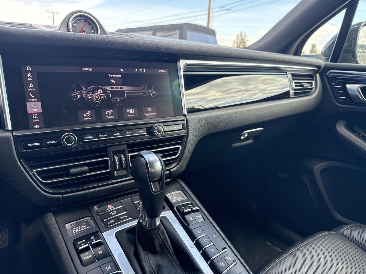 2021 Porsche Macan Base Bend OR