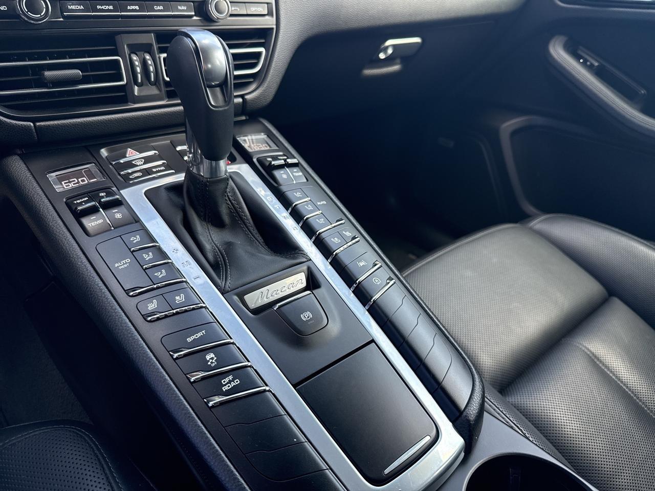 2021 Porsche Macan Base Bend OR
