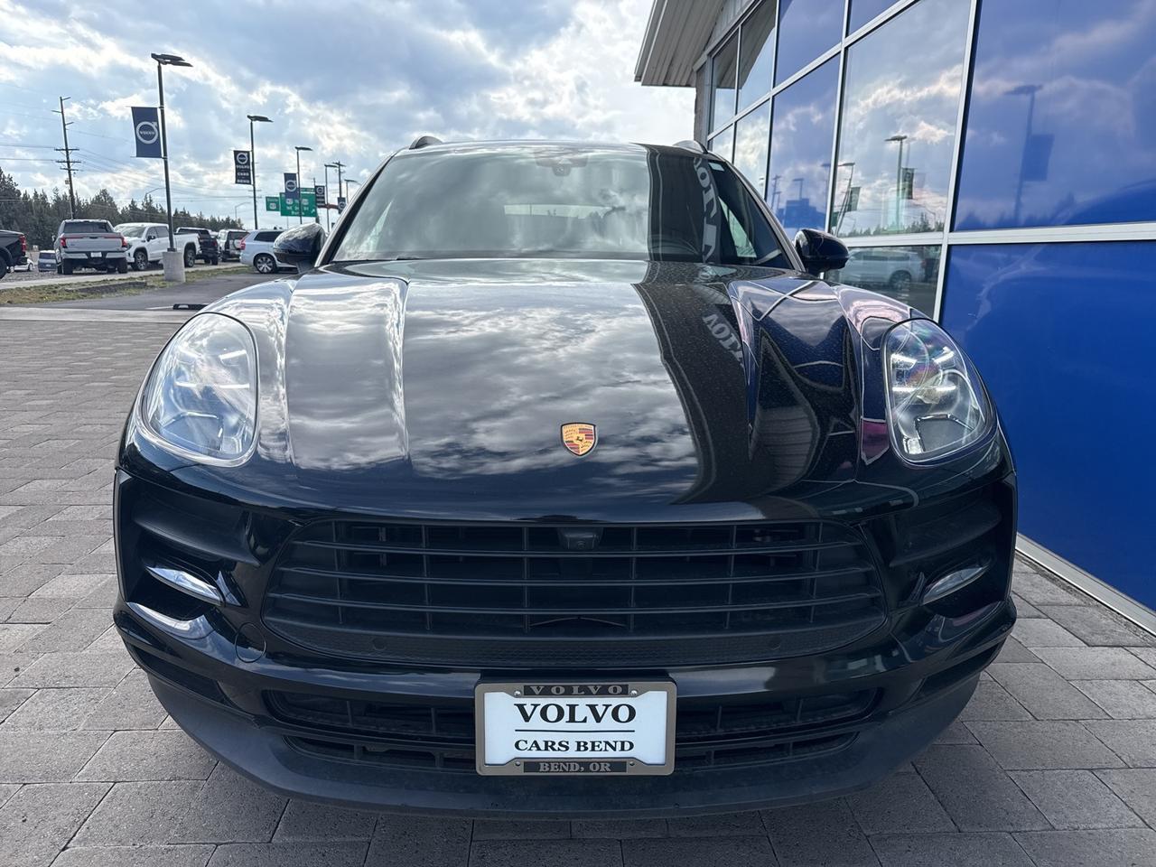 2021 Porsche Macan Base Bend OR