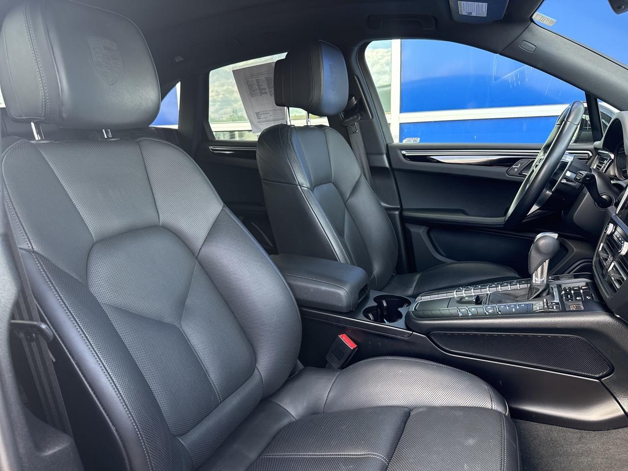 2021 Porsche Macan Base Bend OR