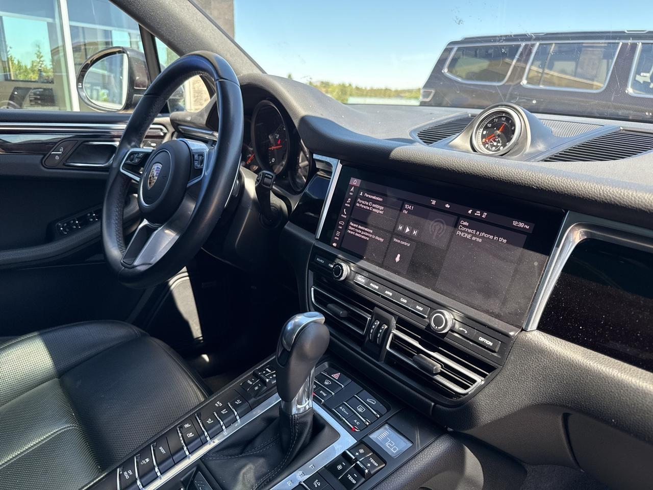 2021 Porsche Macan Base Bend OR