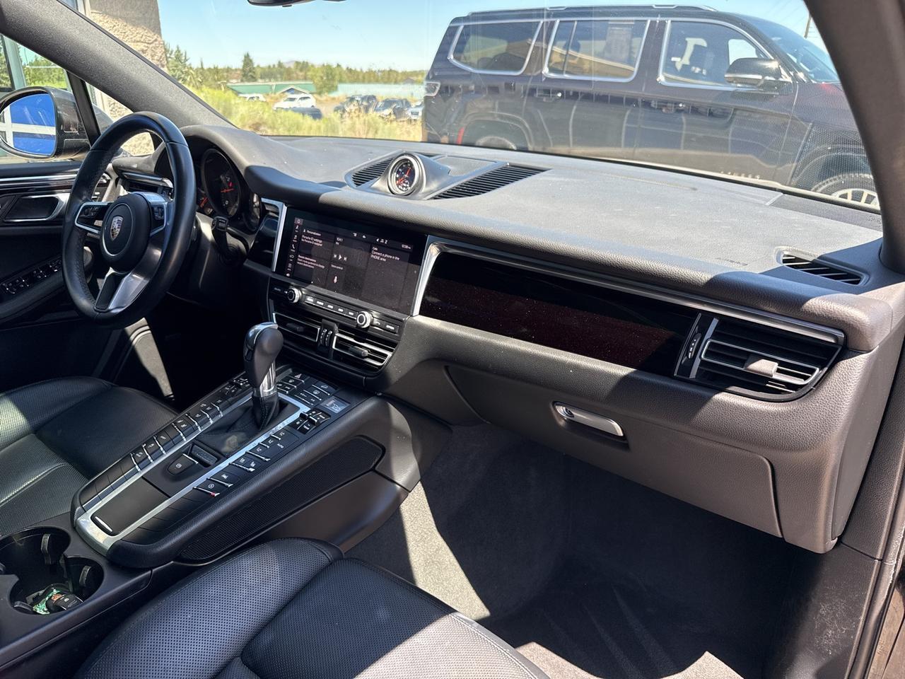 2021 Porsche Macan Base Bend OR